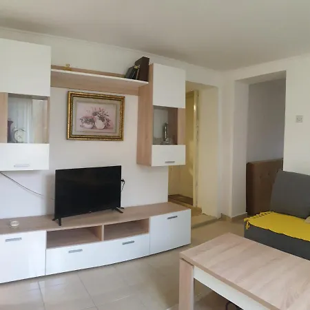 Stari Dud Beserovina 度假居 巴伊纳巴什塔