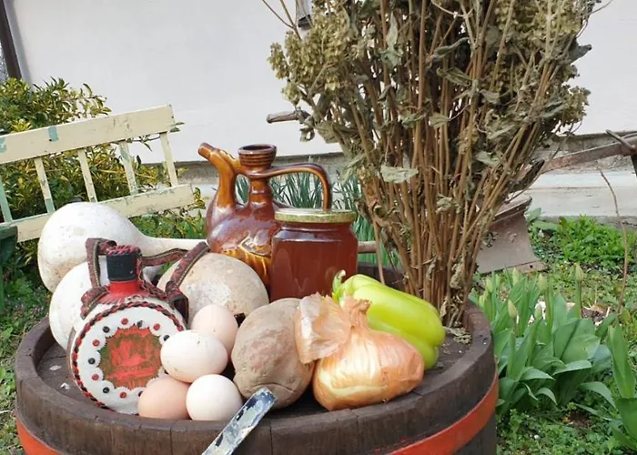 Stari Dud Beserovina Tatil Evi *